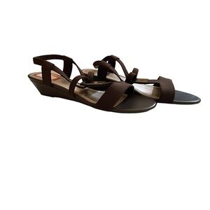 Women’s Shoes. Impo. Coffee brushed bronze detail. Stretch sandal. Size 10.
